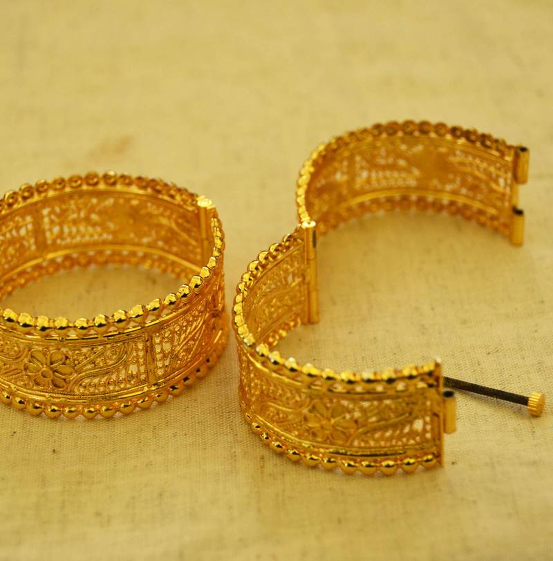 gold polished bangle set openable imillery 1220341