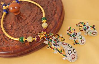 Lovely Handmade Cz Meenakari Pendant Necklace Set 1