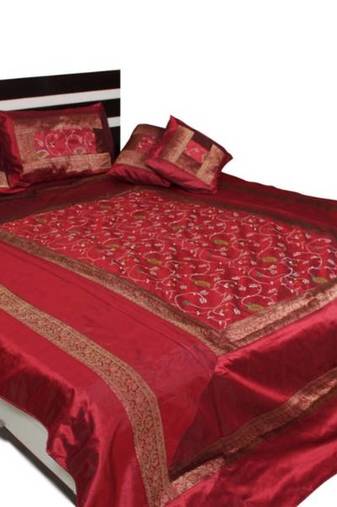 Maroon Embroidery Bed Cover Set