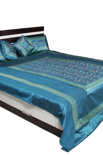 Aqua Color Bedcover set