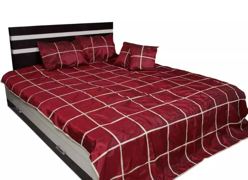 Stunning Maroon Polysilk bedcover
