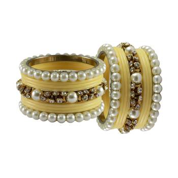 Cream Moti Acrylic-Brass Bangle 2
