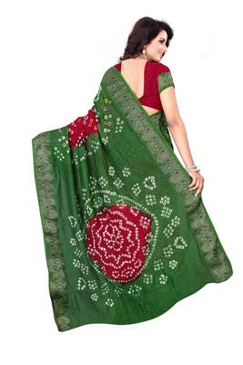 Green Red Printed Georgette Saree With Blouse 3