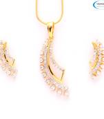 Graceful CZ diamond pendant set
