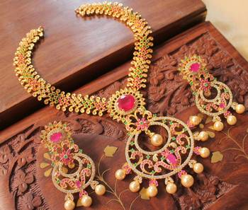Aewsome Cz Ruby Emerald Designer Bridal Necklace Set 1