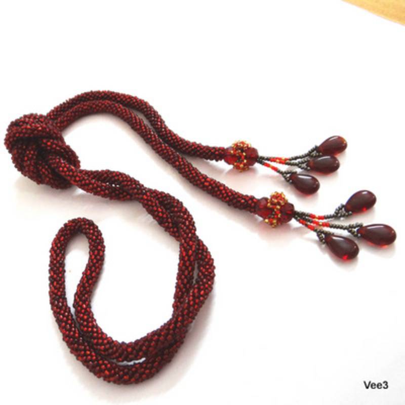 Red lariat