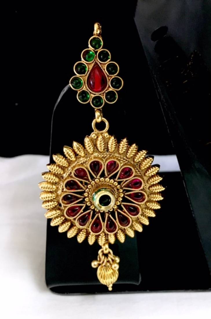 Bridal necklace set with ma