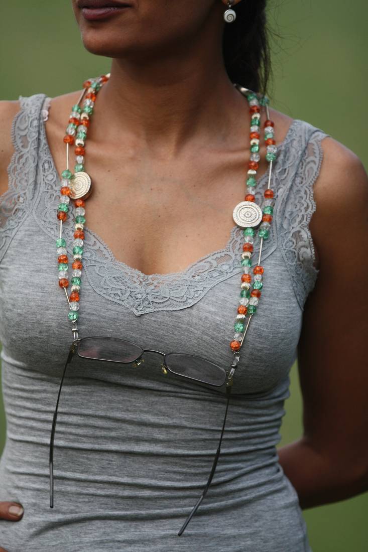 Tri-coloured Spectacle chain.