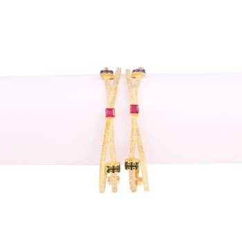 Fantastico gold plated american diamond bangle 2
