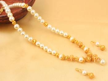 Lovely Handmade Designer Pearl Necklace Set 1