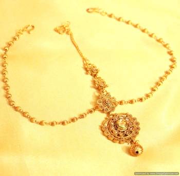 Gold Look Fine Polki Zircon Mathapatti 1