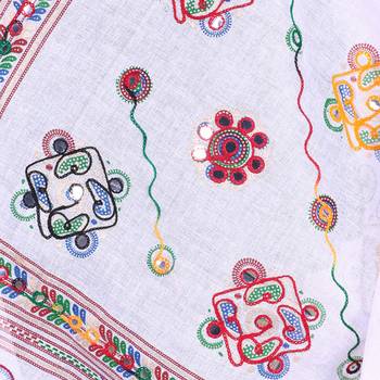 White cotton embroidered dupatta 2
