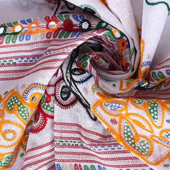 White cotton embroidered dupatta 3