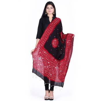 Black cotton embellished bandhej dupatta 1