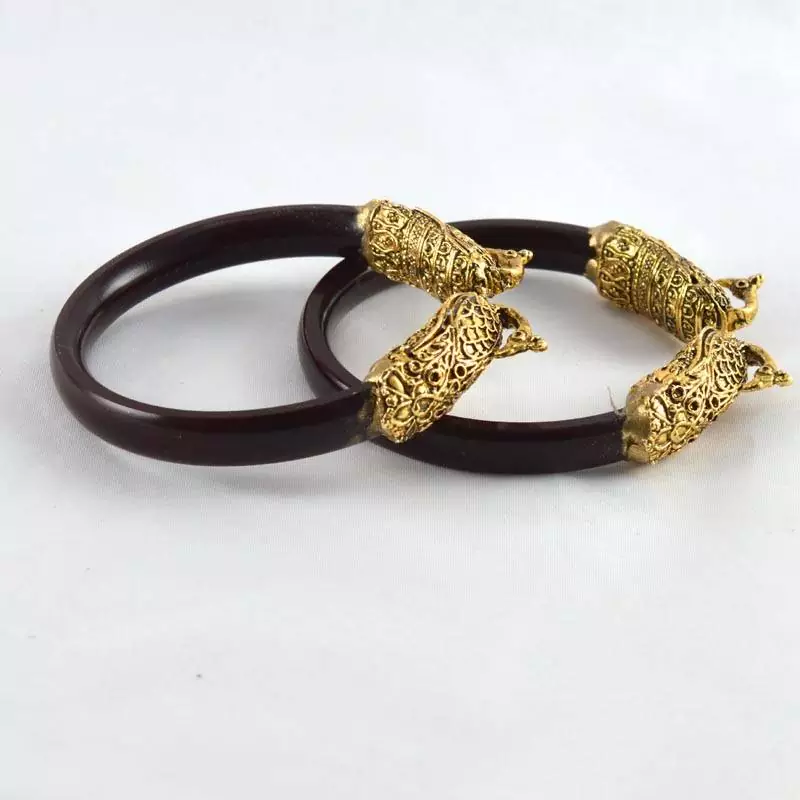 Preety Stretchable Bangles 21Cut Colour Maroon