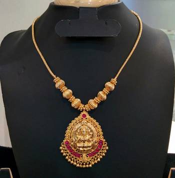 Georgeous High Gold Plated Kundans Laxmi Necklace Set 1