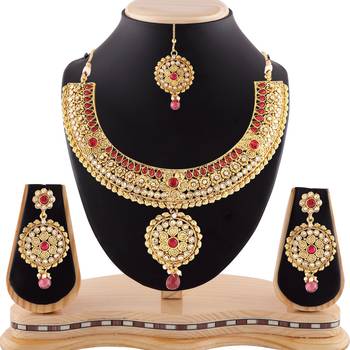 Excellent Austrian Stone Gold Finigshing Necklace Set With Maang Tikka 1