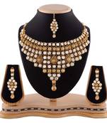 Exclusive Design Gold Finishing Necklace Set