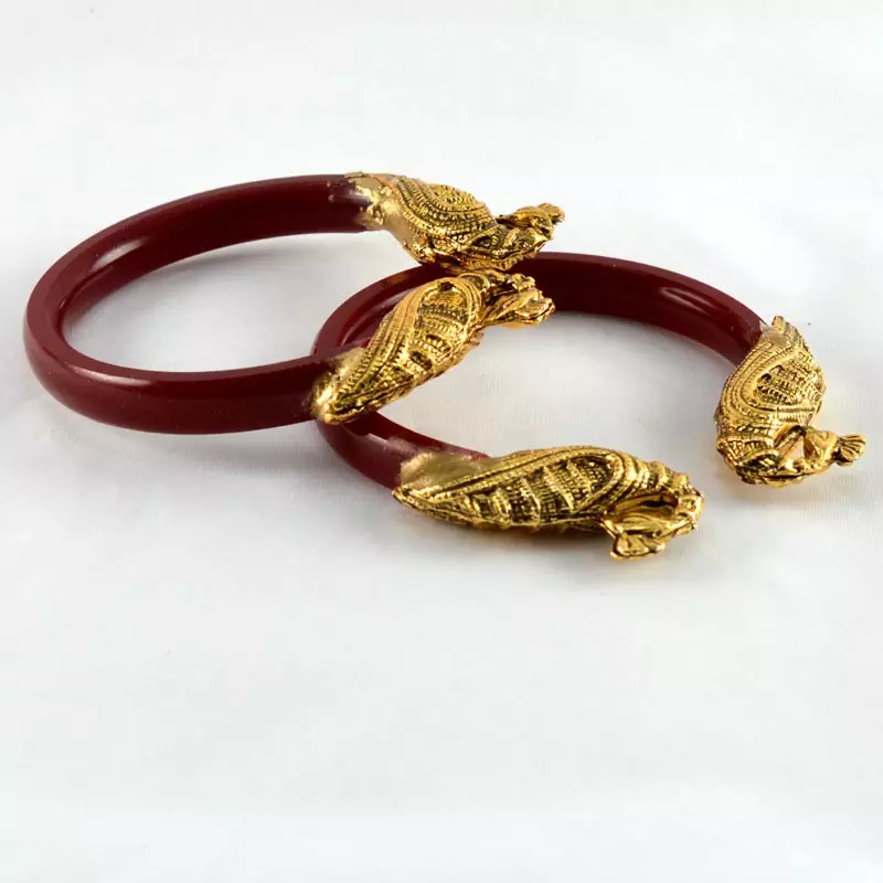 Acrylic Stretchable Bangles 21Cut Colour Red