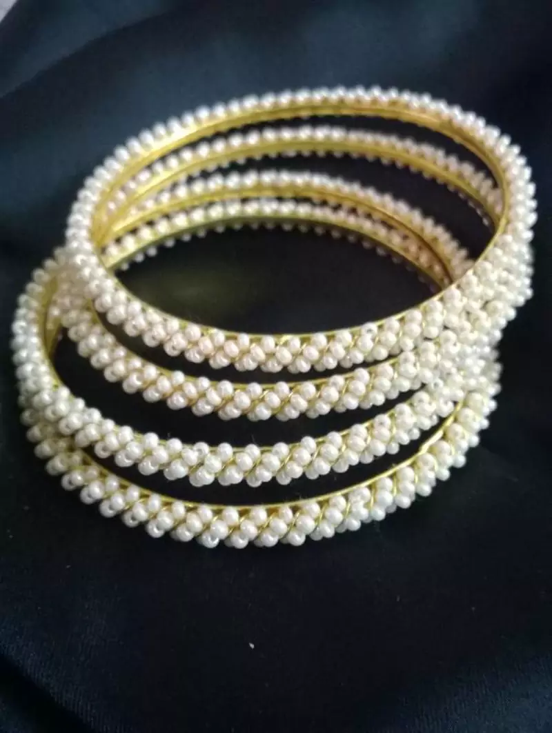 pearl bangle