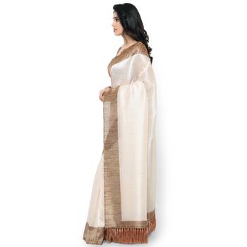 Off White Plain Art Silk Saree With Blouse 2