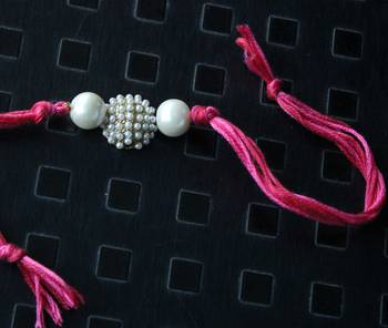 Pink Jadau Pearl Rakhi 1