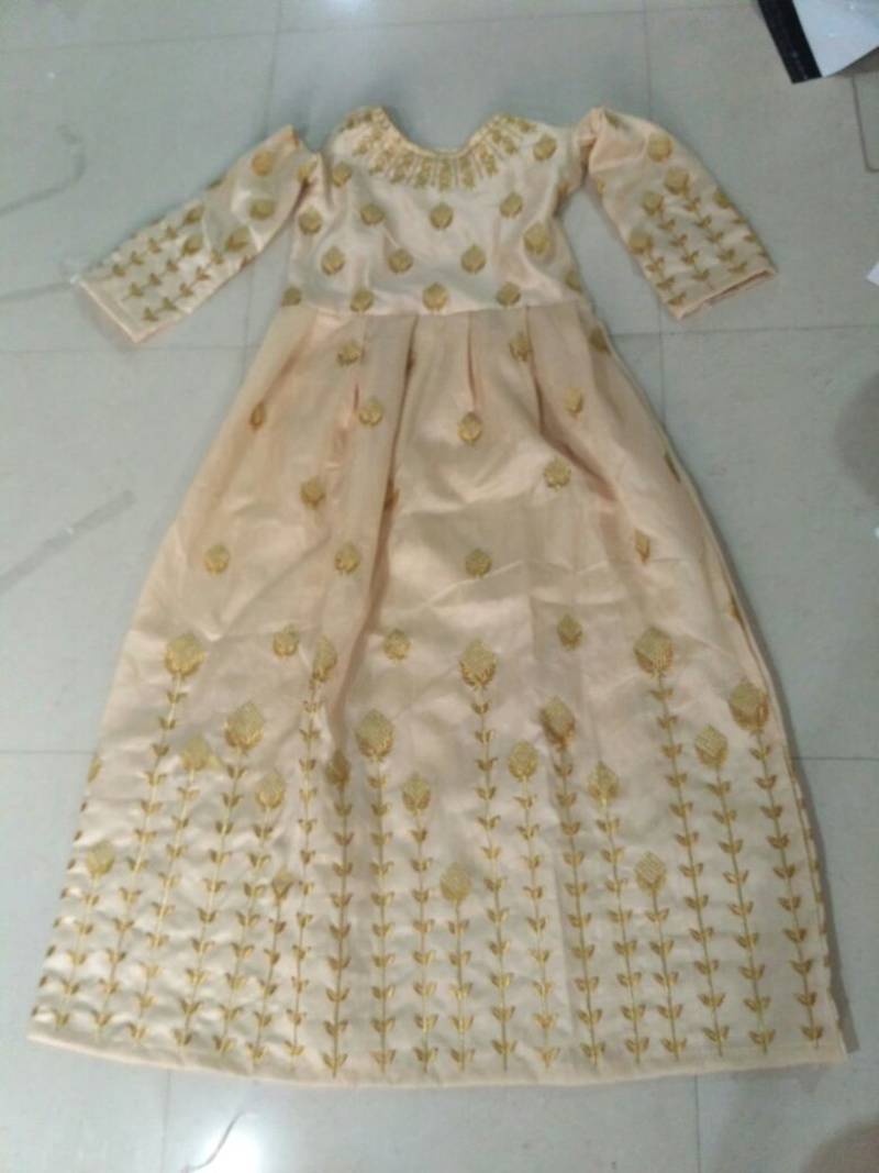 Cream silk embroidered semi stitiched salwar with dupatta