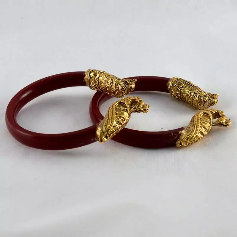 Stretchable Bangles 21Cut Colour Red