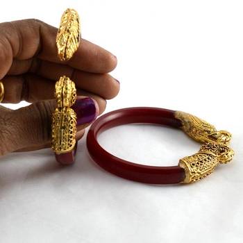 Exclusive Stretchable Bangles 21Cut  Colour Red 2