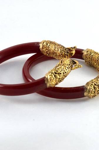 Dazzling Stretchable Bangles 21Cut Colour Red