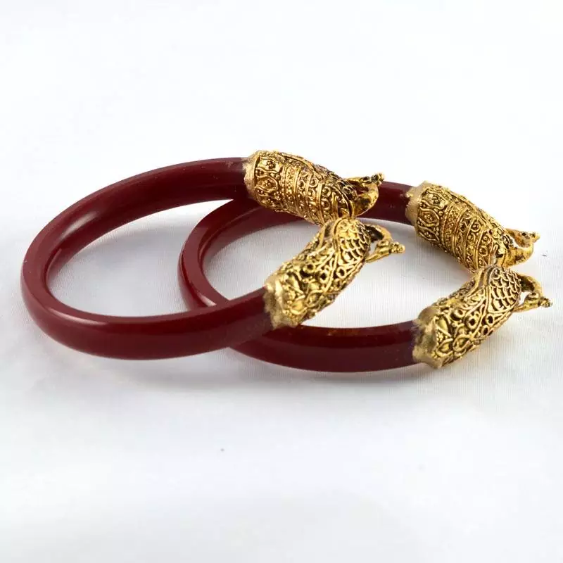 Dazzling Stretchable Bangles 21Cut Colour Red