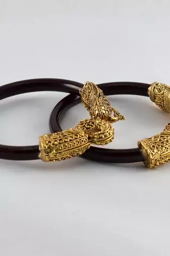 Traditional  Stretchable Bangles Colour Maroon