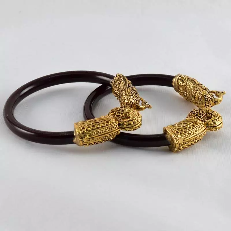 Traditional  Stretchable Bangles Colour Maroon