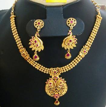 Georgeous Gold Plated Peacock Necklace Set 1