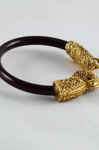 Designer Stretchable Bangles Colour Maroon