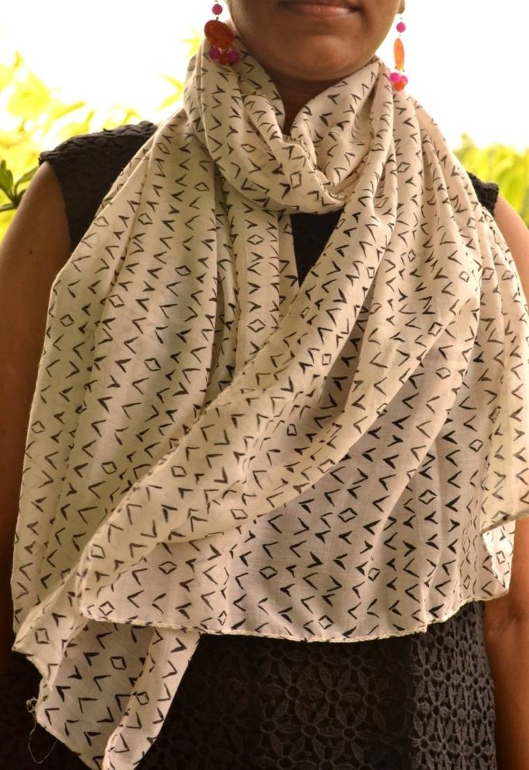 Designer quirky trendy printed multicolour scarf