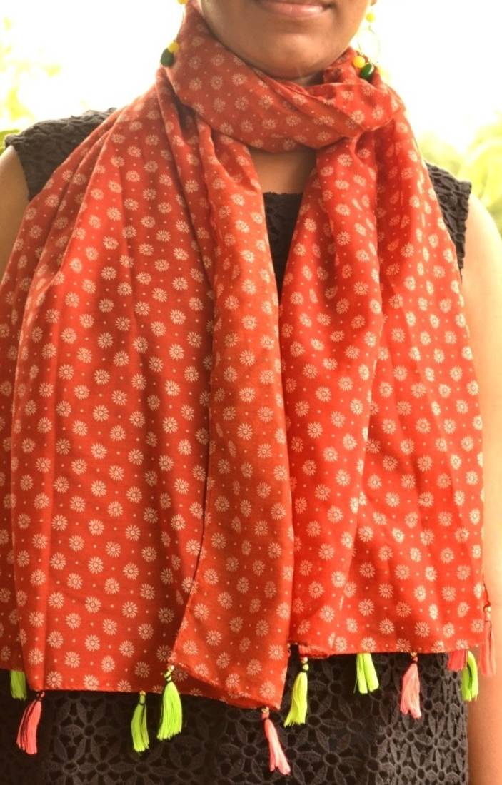 Designer quirky trendy printed multicolour scarf