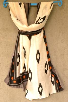 Designer quirky trendy printed multicolour scarf 2