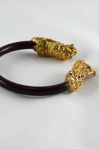 Wonderful Stretchable Bangles Kara Colour Maroon