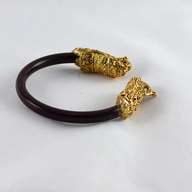 Wonderful Stretchable Bangles Kara Colour Maroon