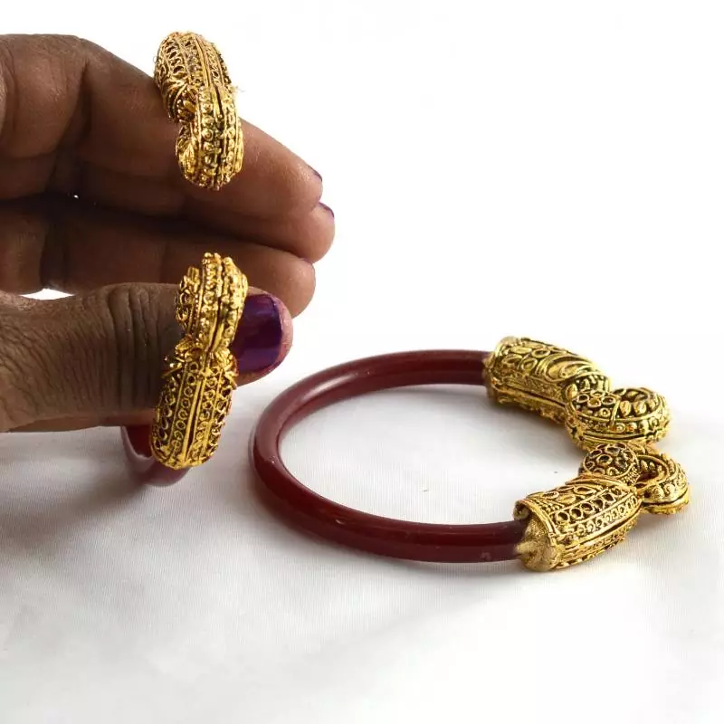 Attrective Stretchable Bangles Colour Red