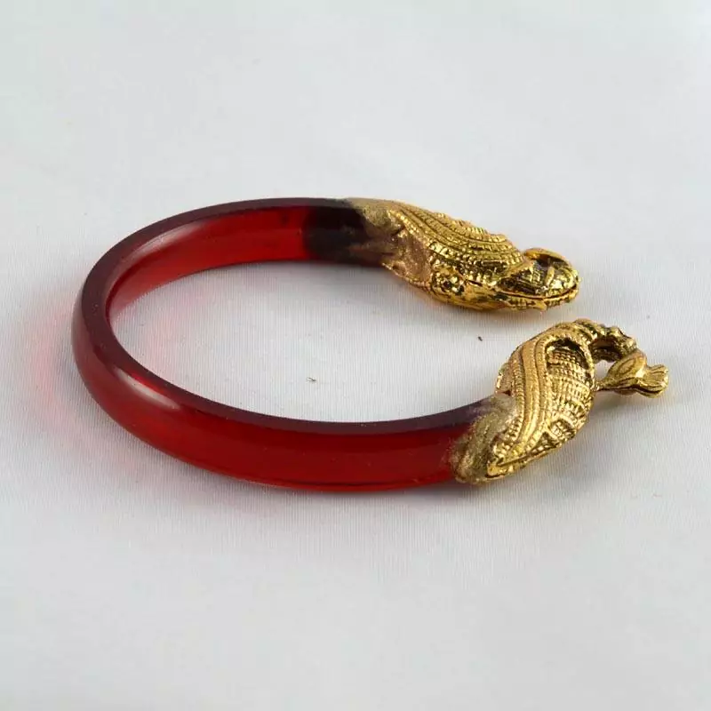 Striking Stretchable Bangles 21Cut Kara Trans Red