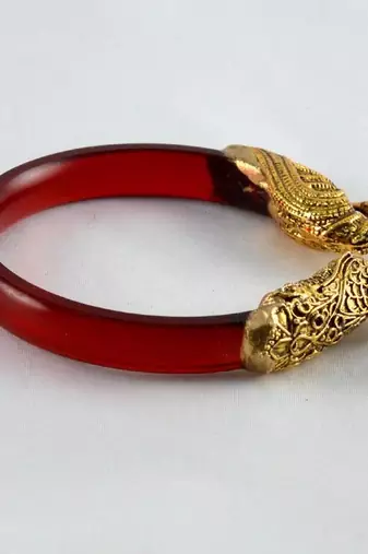 Acrylic Stretchable Bangles 21Cut Trans Red