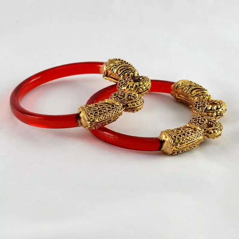 Wonderful Stretchable Bangles Trans Red