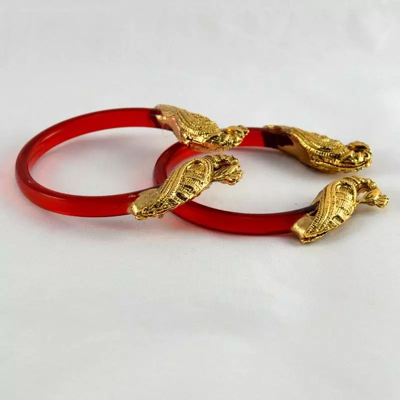 Beautiful  Stretchable Bangles Trans Red