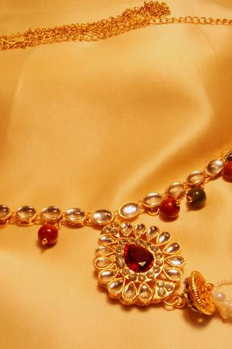 Red Green Pearl Waistbelt