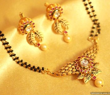 Gold kundan mangalsutra - Sanvi Jewels 