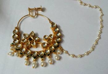 Gorgeous Kundan Gold Plated Adjustable Nath 2
