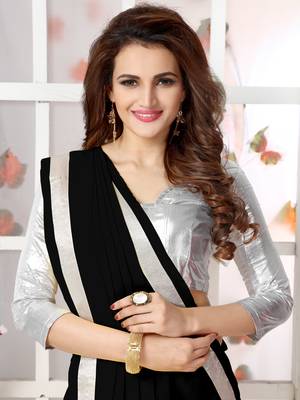 Black Embroidery Chiffon Saree With Blouse 6
