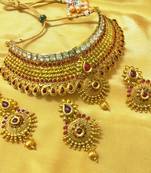 Ethnic Kemp Stone Bridal Choker Necklace Set With Maang Tikka